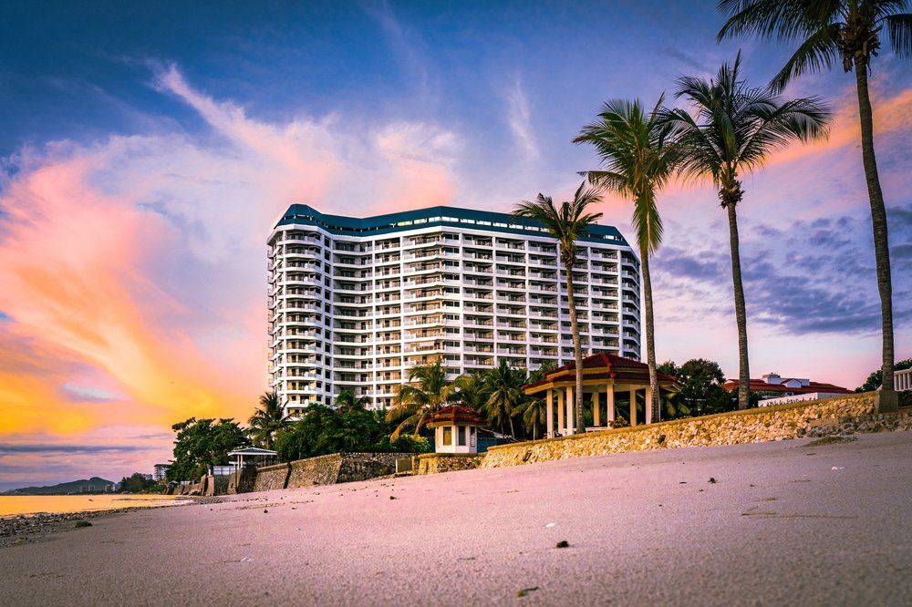 WebHotelier in partnership with Google - Get more direct traffic and bookings!